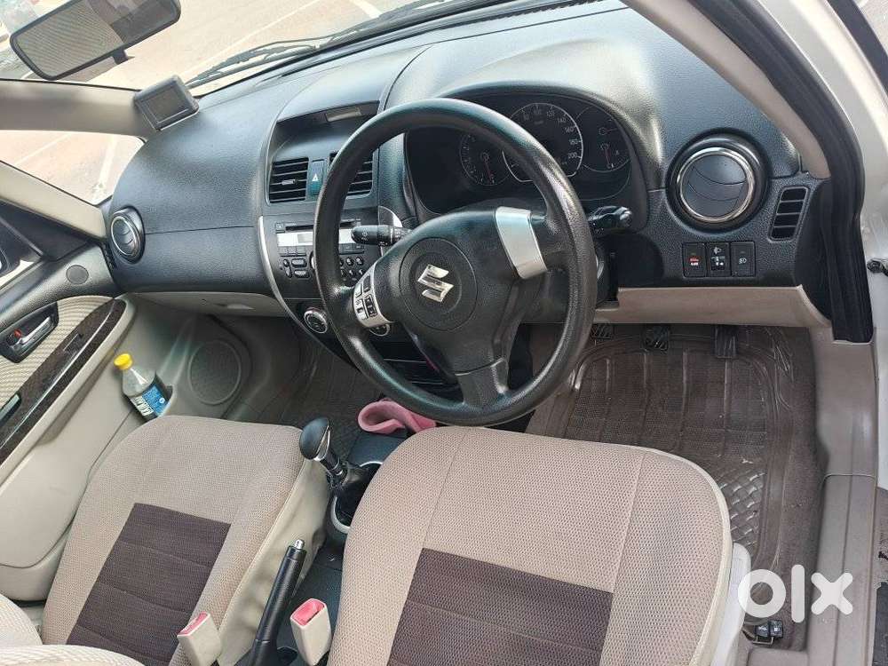 Maruti Suzuki Sx4 Zxi (opt), 2013, Petrol