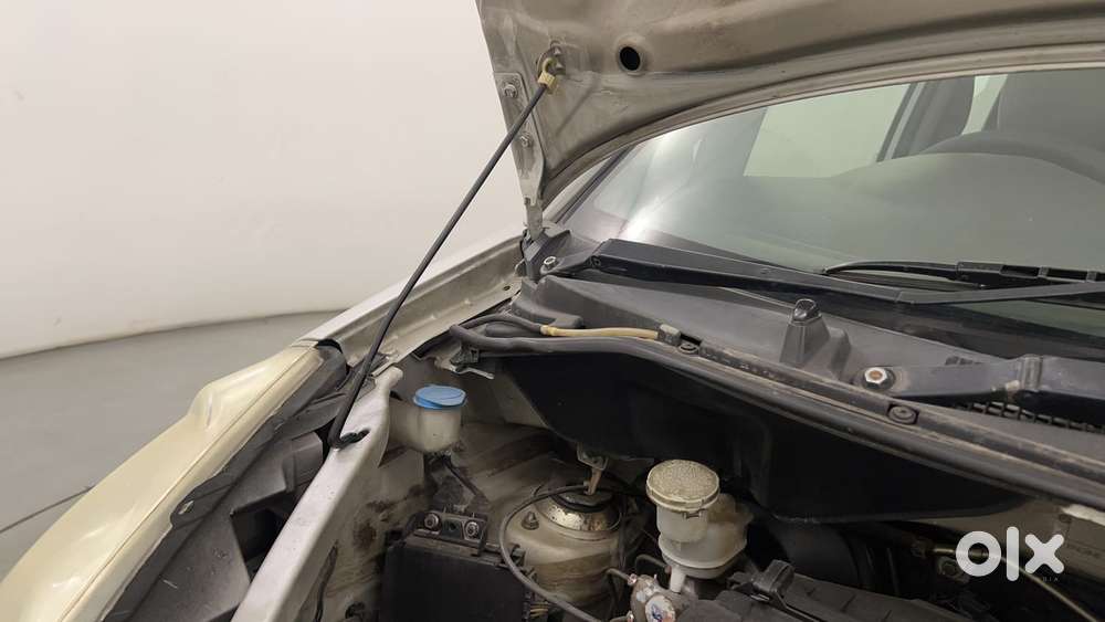 Maruti Suzuki Estilo Lxi Cng Bs-iv, 2013, Cng & Hybrids