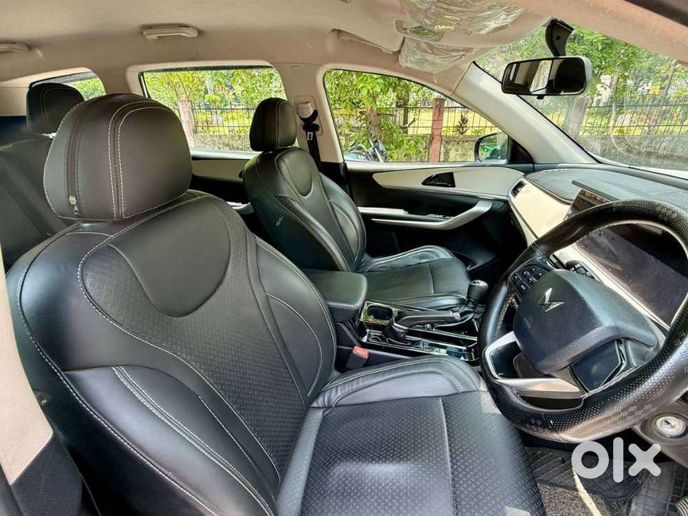Mahindra Xuv700 2.2 Ax 3 Diesel Mt 7 Str, 2022, Diesel