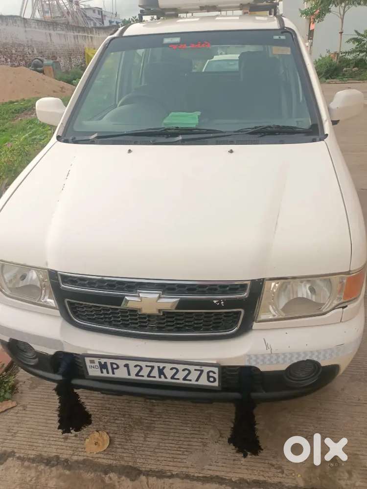 Chevrolet Tavera Neo 2015