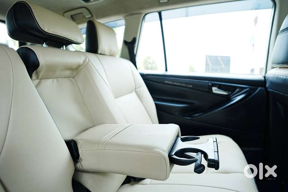 Toyota Innova Crysta 2020