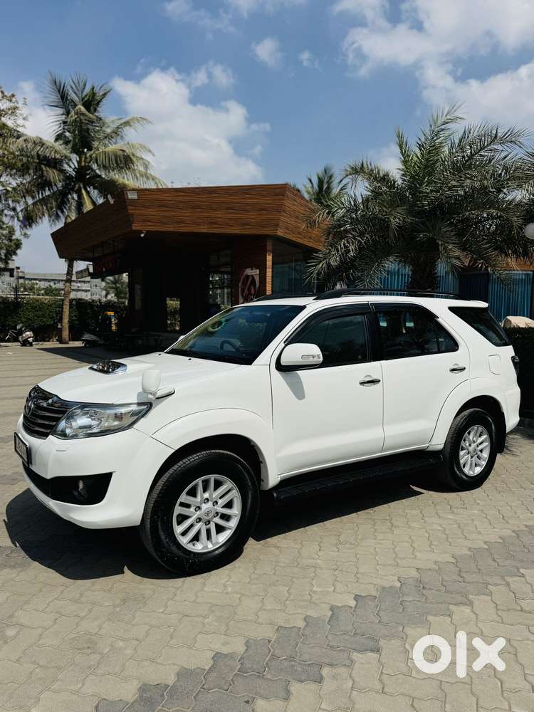 Toyota Fortuner 3.0 4x2 Mt, 2014, Diesel
