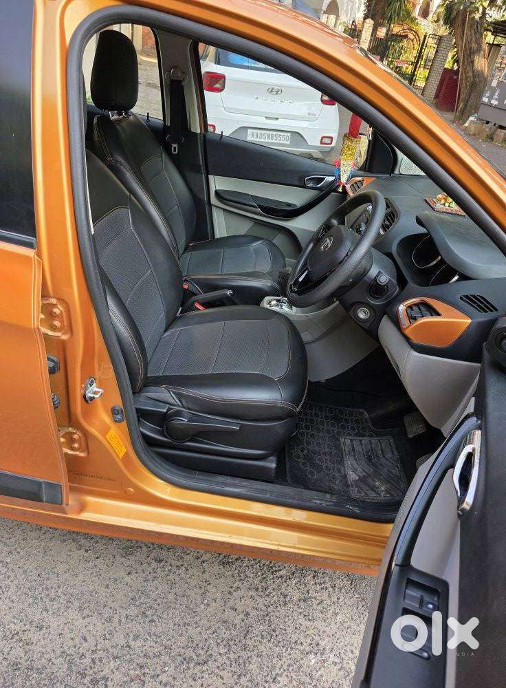 Tata Tiago 1.2 Revotron Xza, 2018, Petrol