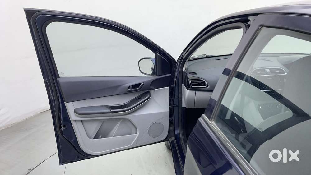 Tata Tiago 1.2 Revotron Xta, 2022, Petrol