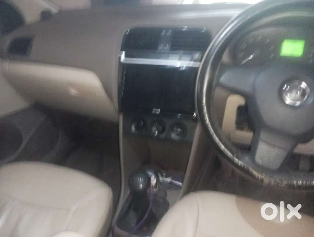 Skoda Rapid 1.5 Tdi 2013 Scratch Less All New Tyre