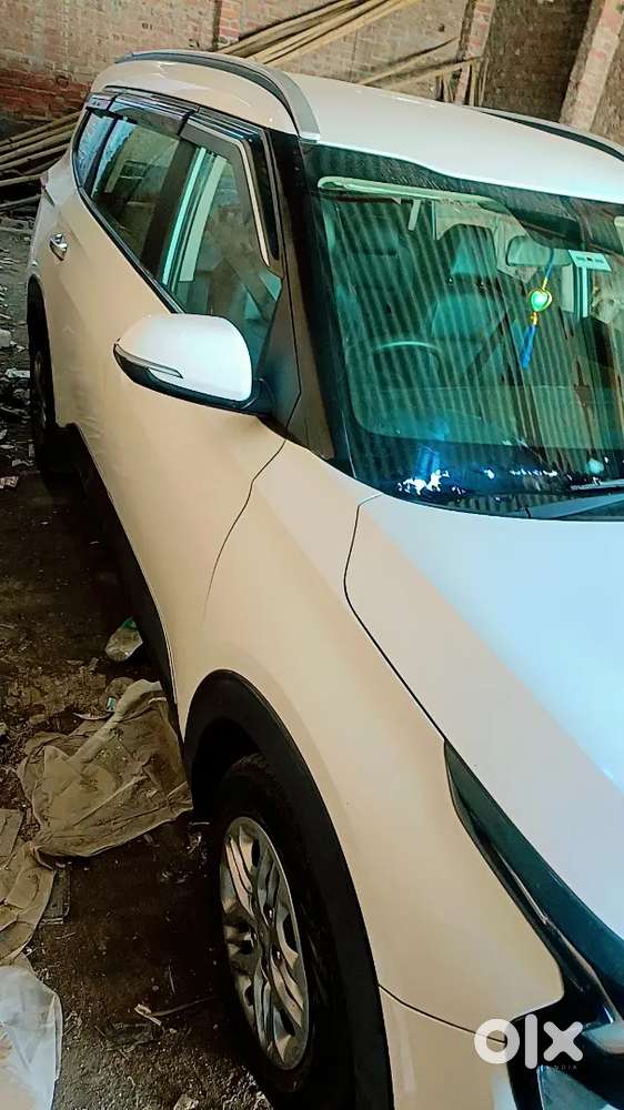Kia Carens 2024
