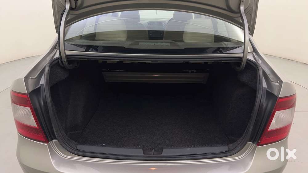 Skoda Rapid 1.6 Mpi Ambition, 2016, Petrol