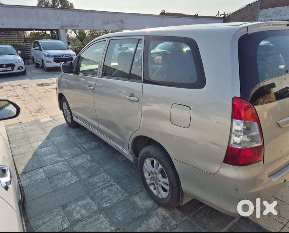 Toyota Innova 2.5 G (diesel) 7 Seater, 2013, Diesel