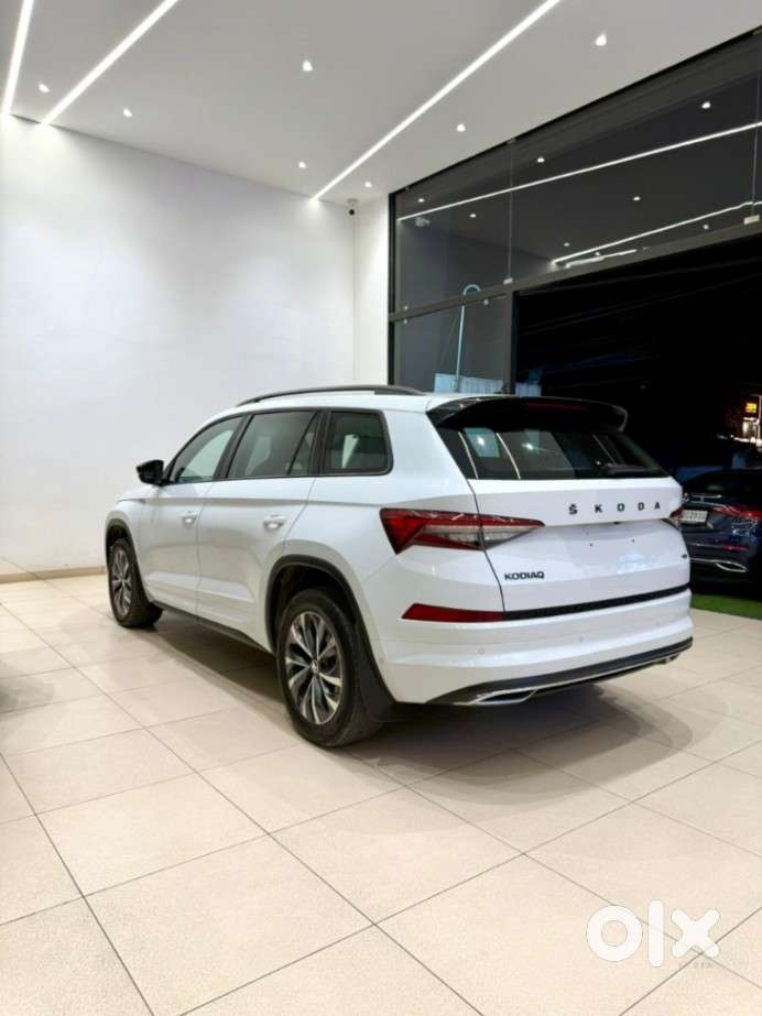 Skoda Kodiaq 2.0 Sportline Tsi Dsg, 2022, Petrol