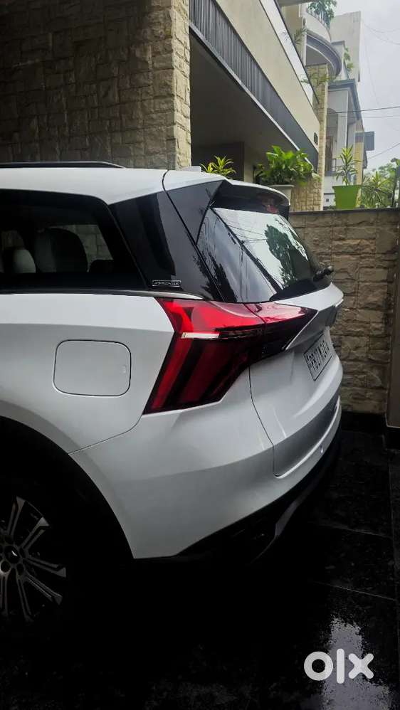 Mahindra Xuv700 Diesel At 2025 (7,000 Kilometers)