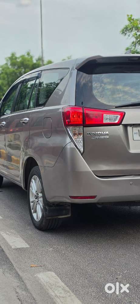 Toyota Innova Crysta 2.8z Automatic, 2018, Diesel