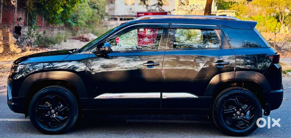 Maruti Suzuki Brezza 1.5 Zxi Smart Hybrid, 2024, Petrol