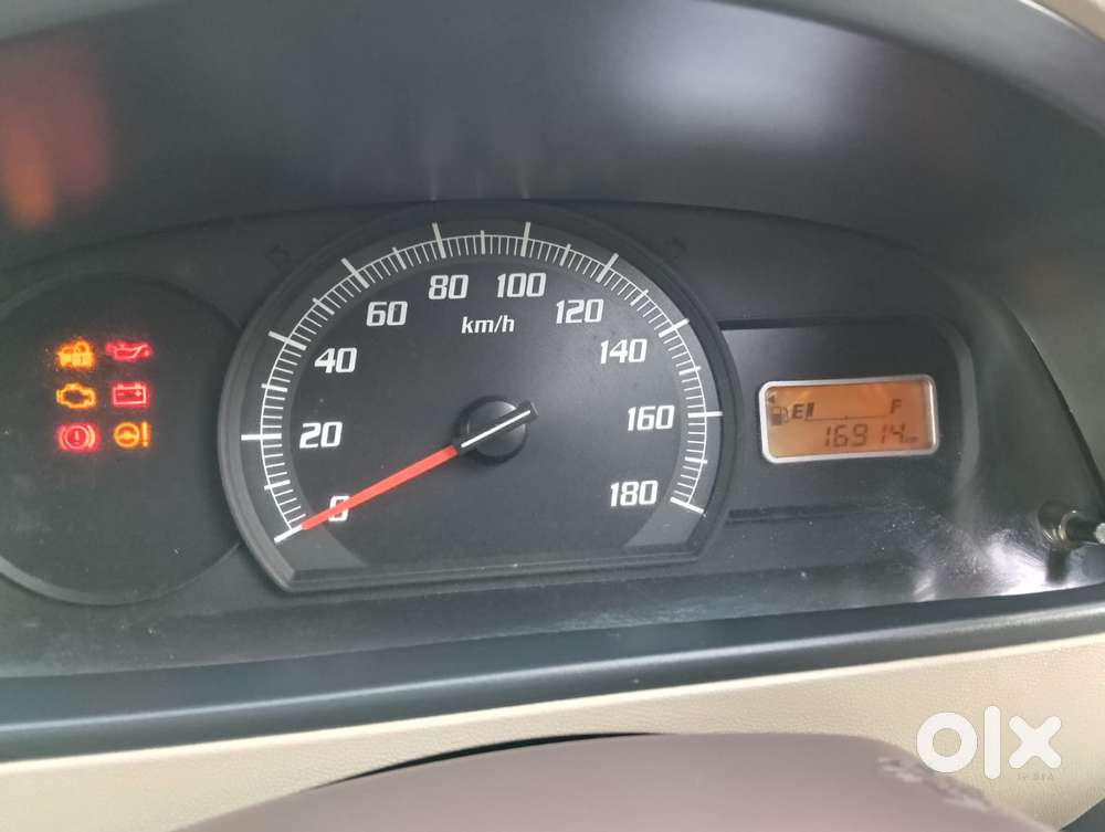 Maruti Suzuki Zen Estilo Lxi Bs Iv, 2013, Petrol