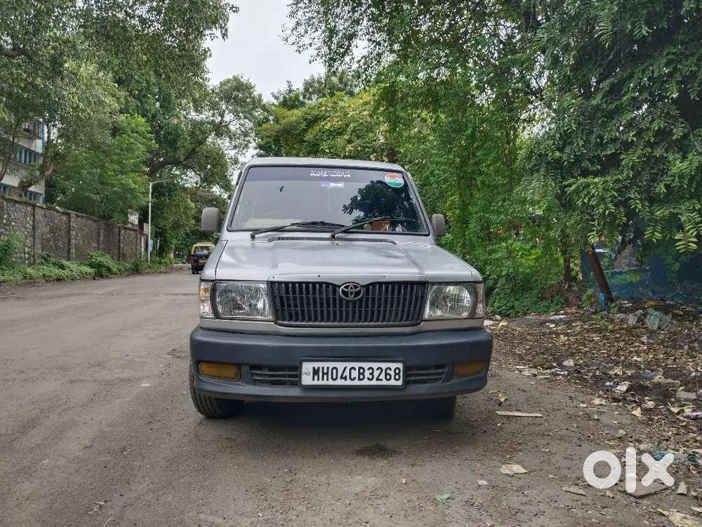 Toyota Qualis 2004 Diesel 98000 Km Driven