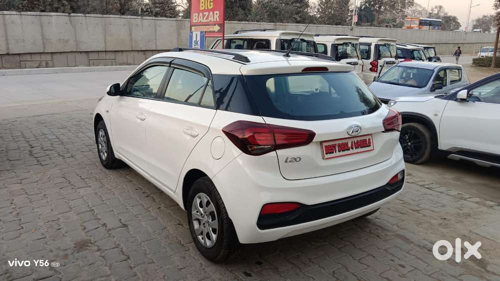 Hyundai I20 Petrol Cvt Magna Executive, 2018, Petrol