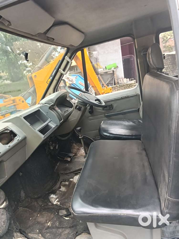 Tata Winger Platinum Bsiii, 2015, Diesel