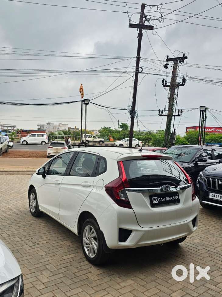 Honda Jazz V Mt Privilege, 2016, Petrol