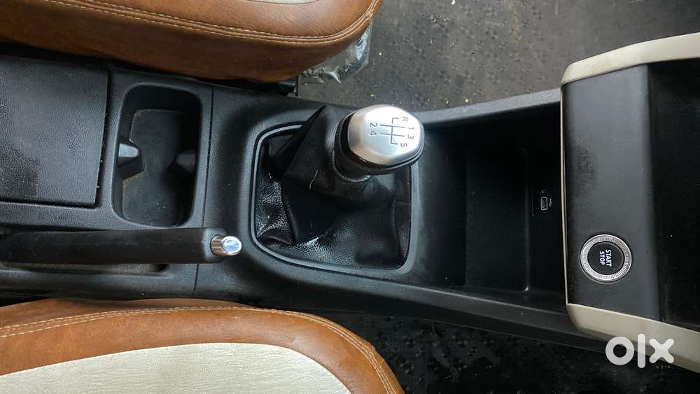 Renault Triber Rxz, 2019, Petrol
