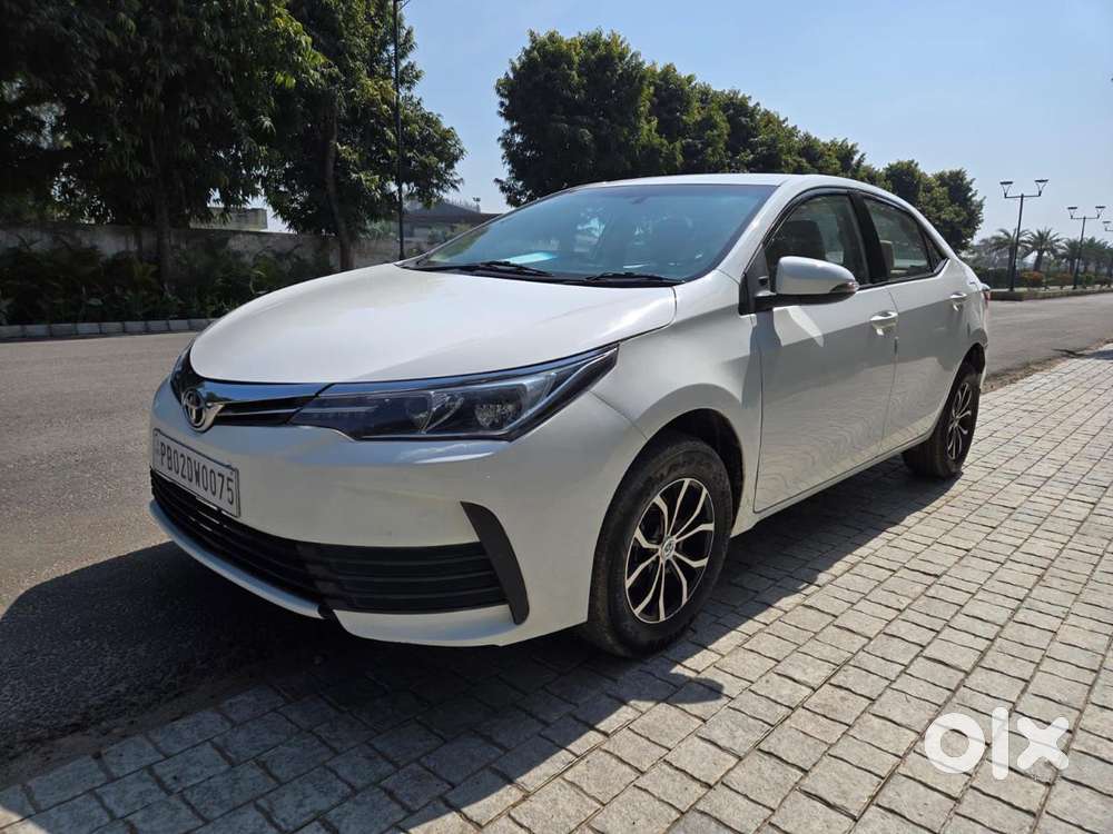 Toyota Corolla Altis [ ] 1.8 J, 2017, Diesel