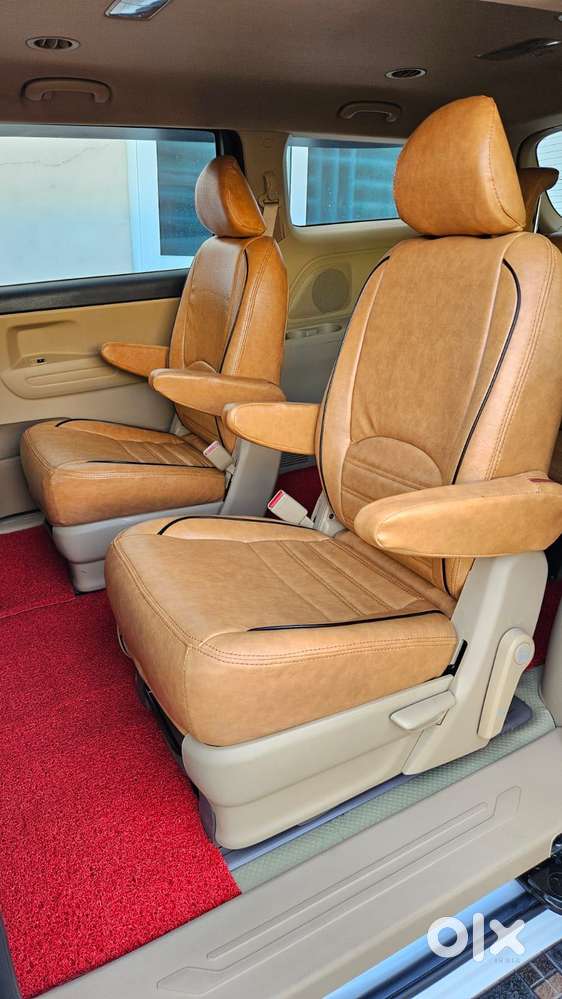 Kia Carnival Premium, 2021, Diesel