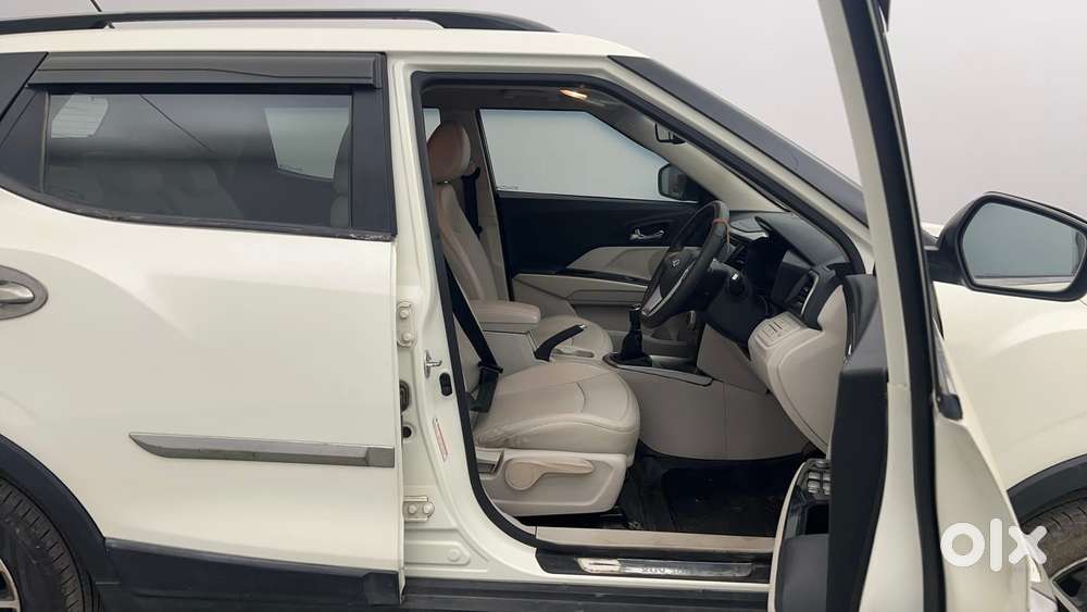 Mahindra Xuv300 W8 Option Diesel, 2022, Diesel