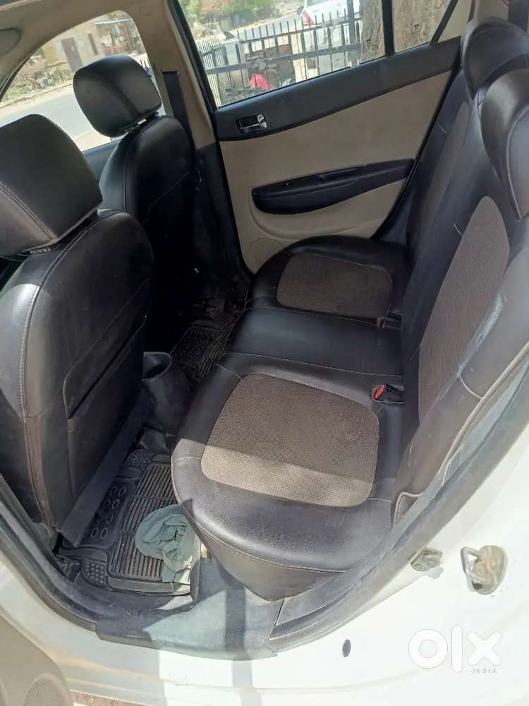I20 Megna Petrol