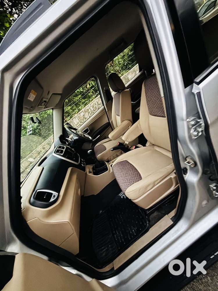 Mahindra Tuv 300 Mhawk100 T8, 2017, Diesel