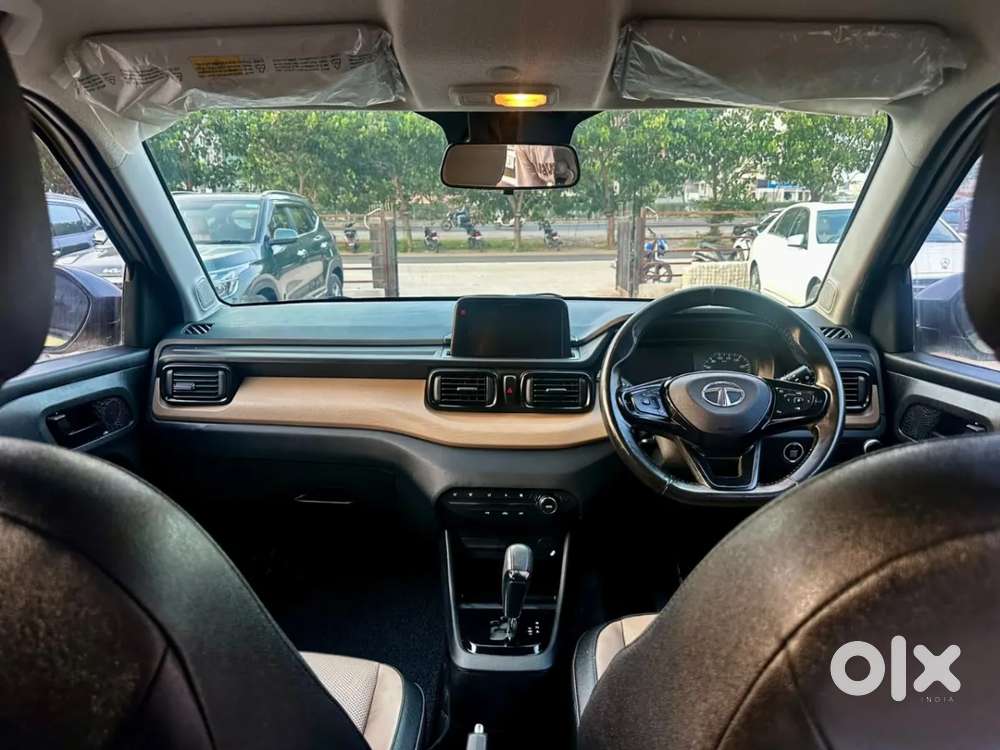 Tata Punch 1.2 Revotron Creative Ira Amt Kaziranga Edition, 2022, Pe..
