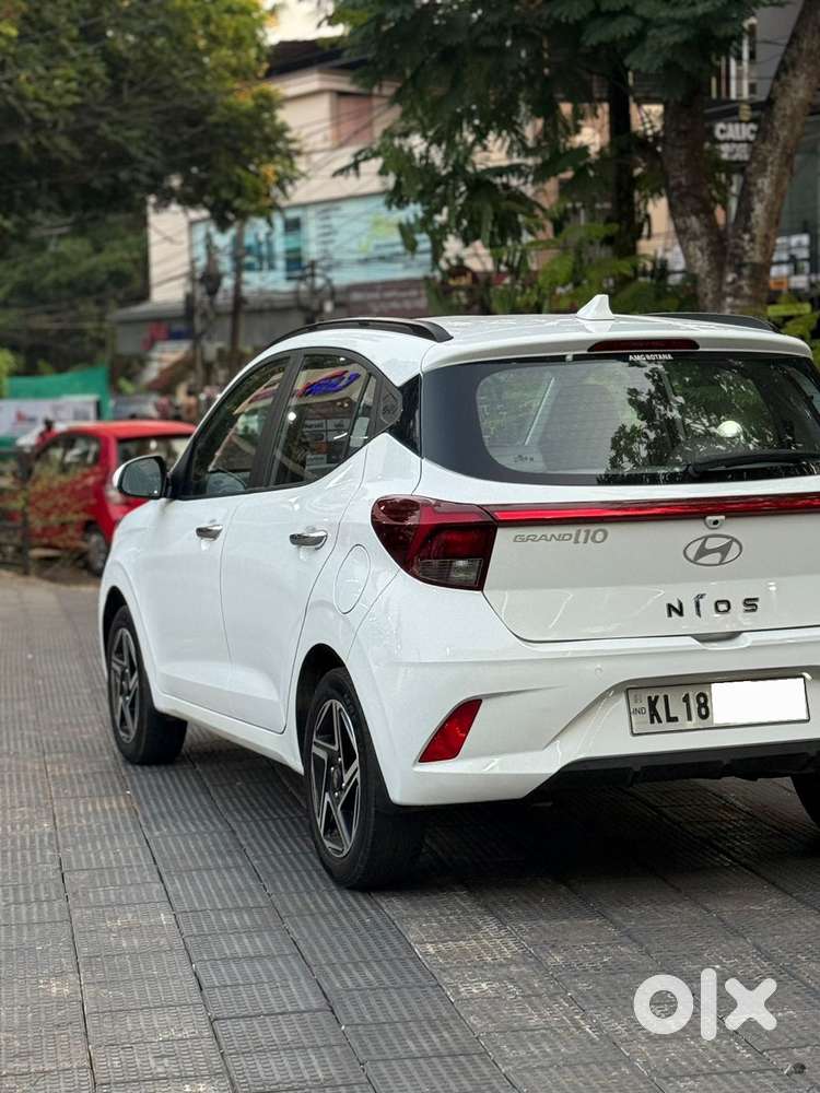 Hyundai Grand I10 Nios Asta Petrol Amt, 2023, Petrol