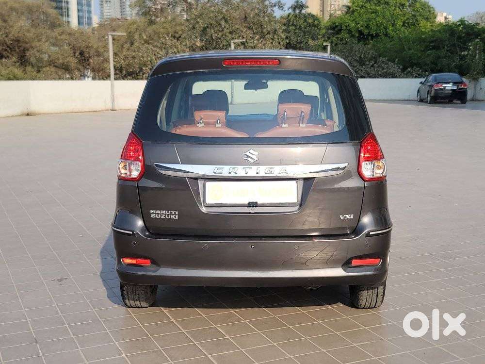 Maruti Suzuki Ertiga Vxi At Petrol, 2016, Petrol