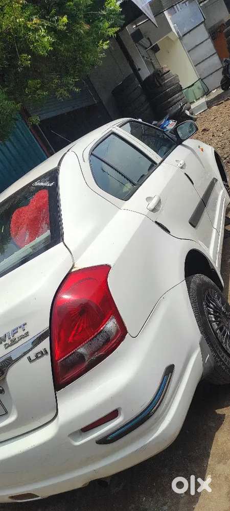 Maruti Suzuki Swift 2015 Diesel 132000 Km Driven