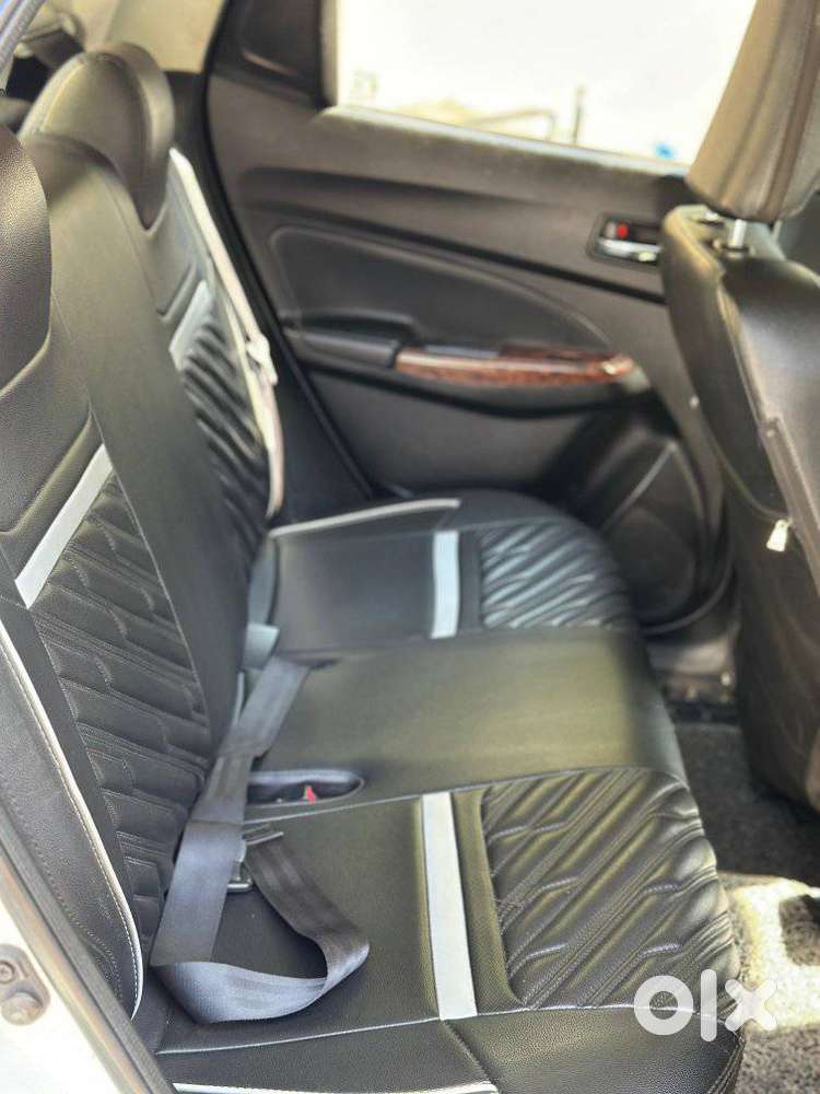 Maruti Suzuki Swift Vxi + Manual, 2022, Petrol