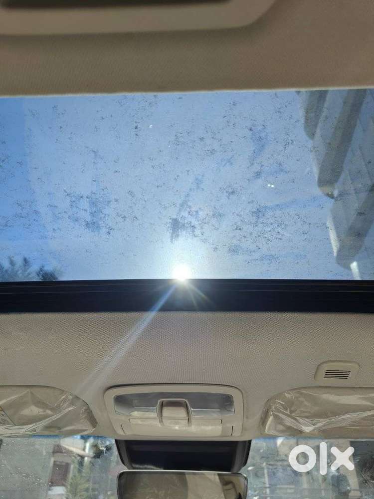 Mahindra Xuv 3xo Ax7l 1.2 Petrol At (pg), 2026, Petrol