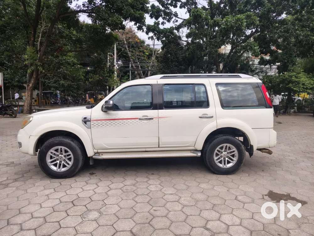 Ford Endeavour, 2010, Diesel
