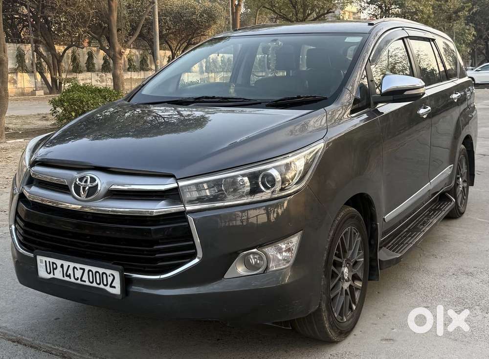 Toyota Innova Crysta 2.8 Zx At, 2016, Diesel