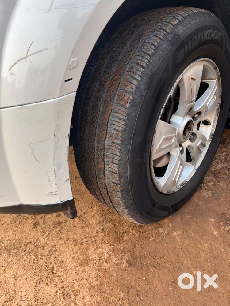 Mahindra Xuv500 2012