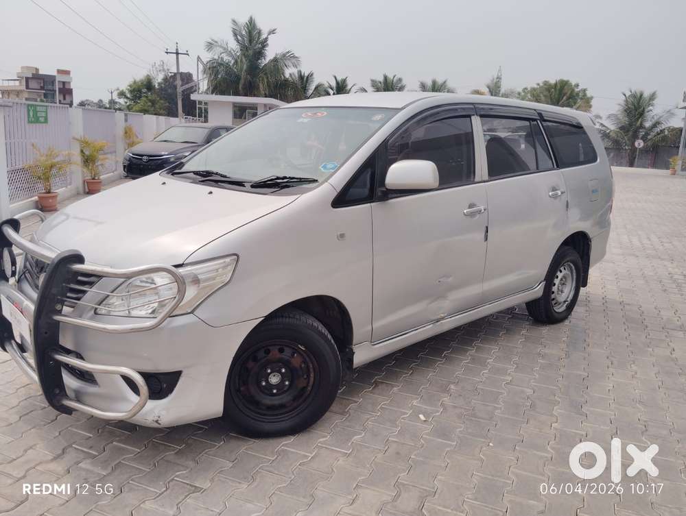 Toyota Innova 2.5 Gx 7 Str Bs-iii, 2013, Diesel