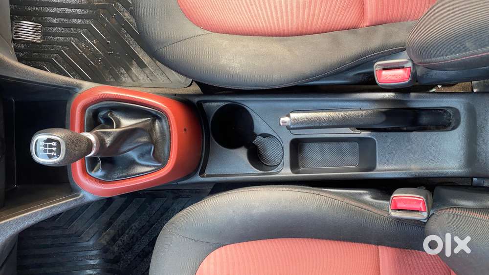 Hyundai Grand I10 1.2 Sportz Prime Edition Vtvt, 2016, Petrol