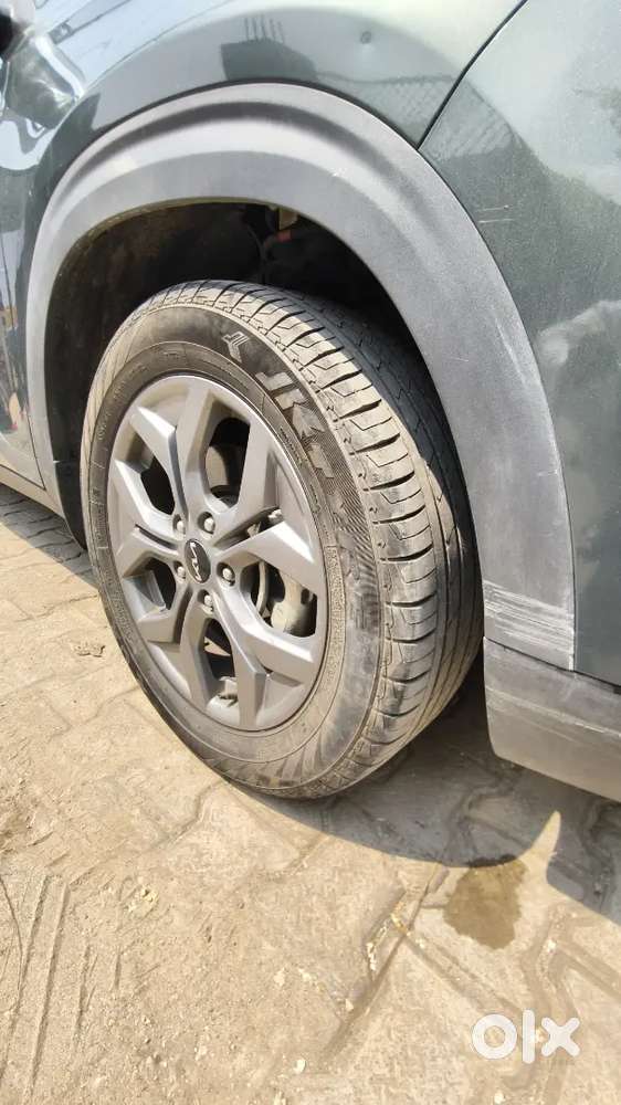 Kia Seltos Smartstream G1.5 6mt Htx Bs6 2023 Petrol Manual