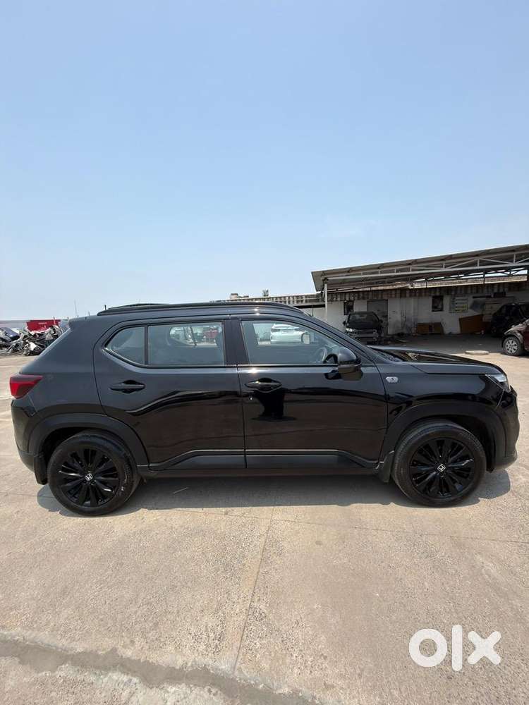 Honda Elevate 2025 Petrol Well Maintained