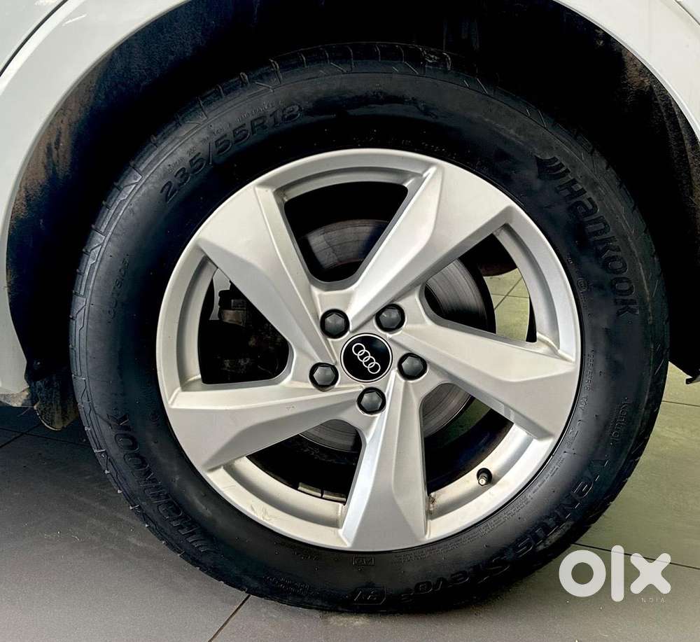 Audi Q3 40 Tfsi Technology, 2023, Petrol