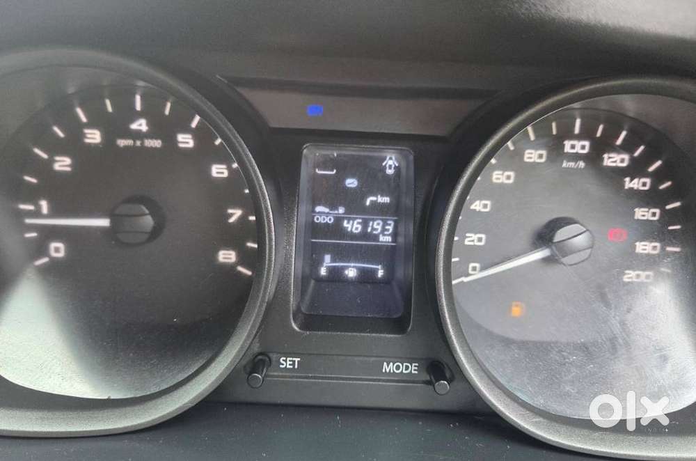 Tata Tiago Xe, 2016, Petrol