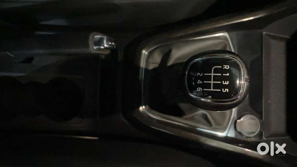 Skoda Kushaq 1.0 Tsi Style, 2023, Petrol
