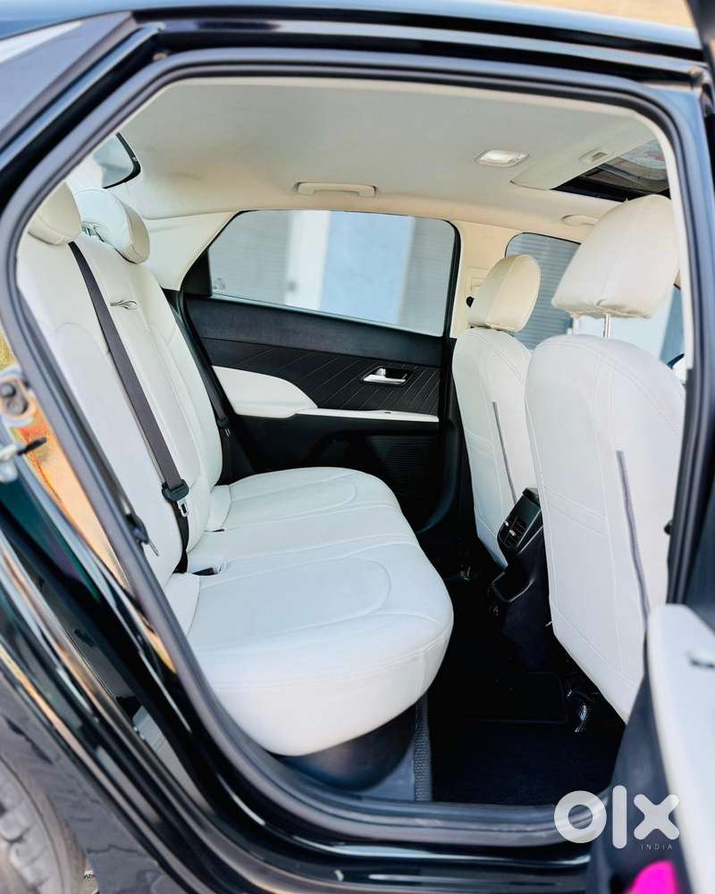 Hyundai Verna 1.5 Sx Petrol Mt, 2023, Petrol