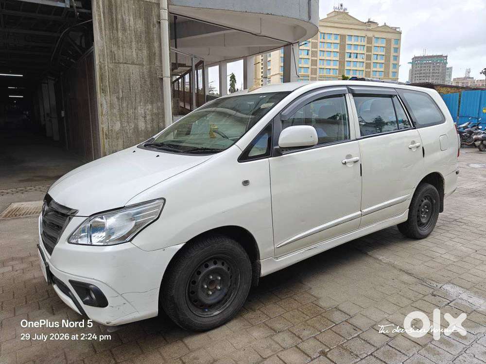 Toyota Innova 2.5 G (diesel) 7 Seater, 2014, Diesel