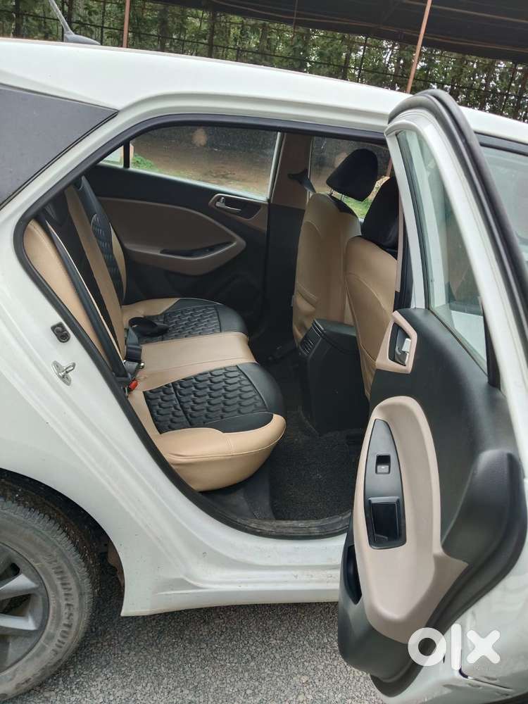 Hyundai I20 1.2 Sportz (o), 2019, Petrol