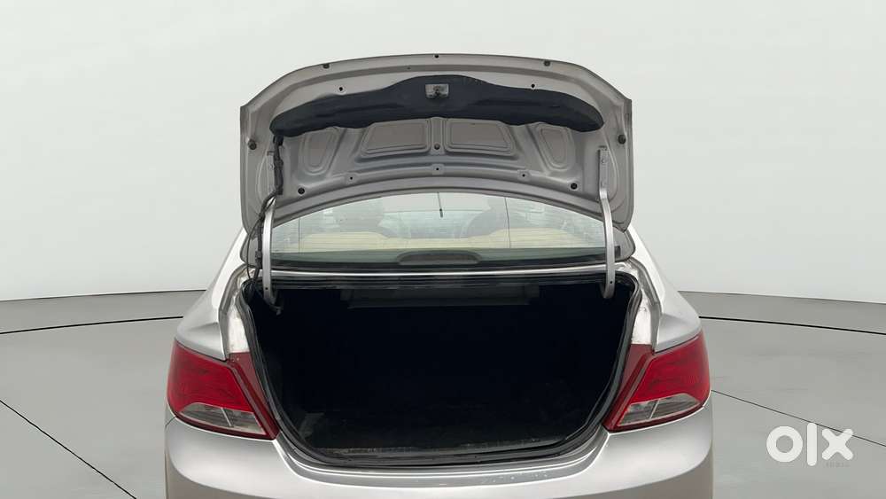 Hyundai Verna 2015-2016 1.6 Vtvt At S Option, 2015, Petrol