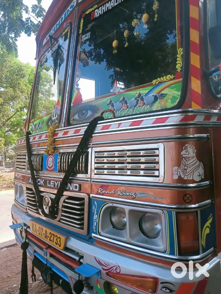 Ashok Leyland Stile 2013 Diesel 300000 Km Driven
Price 1100000