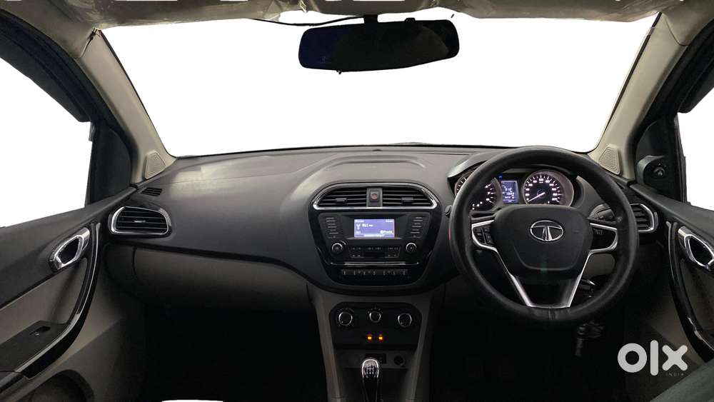 Tata Tiago 1.2 Revotron Xz, 2017, Petrol