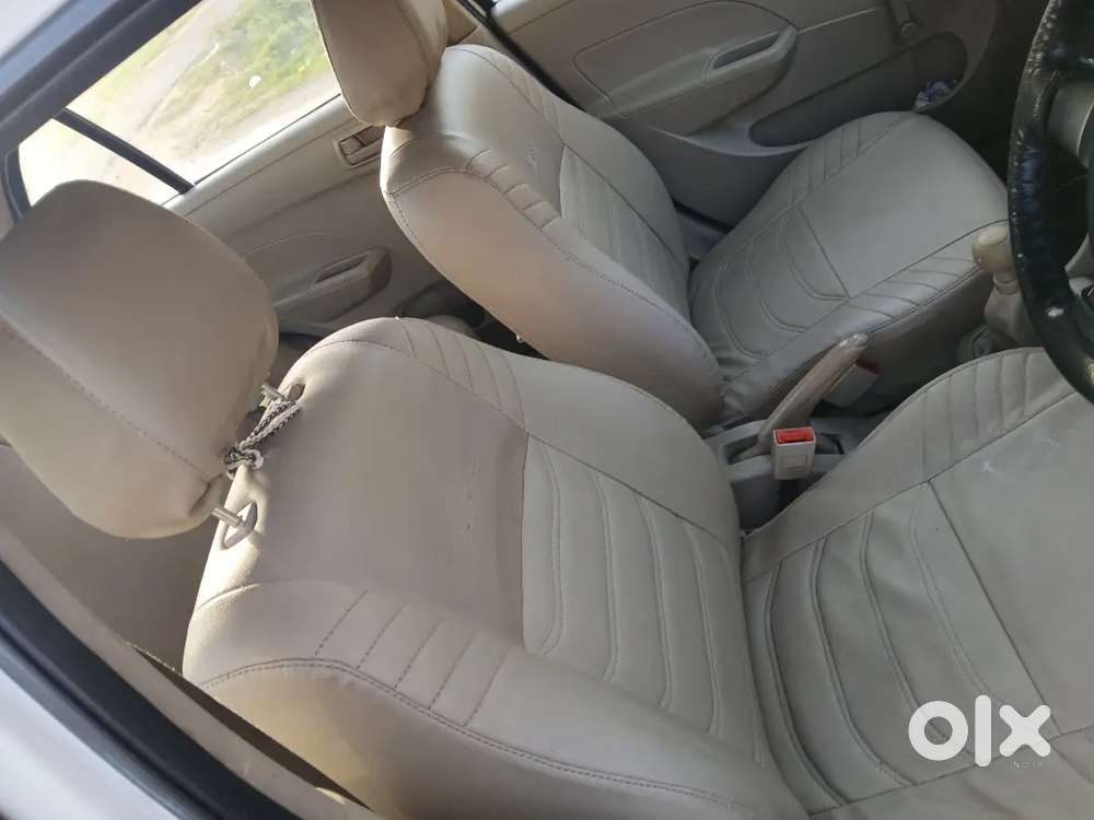 Maruti Suzuki Swift Dzire 2014 Diesel 128000 Km Driven, Led Or Camera